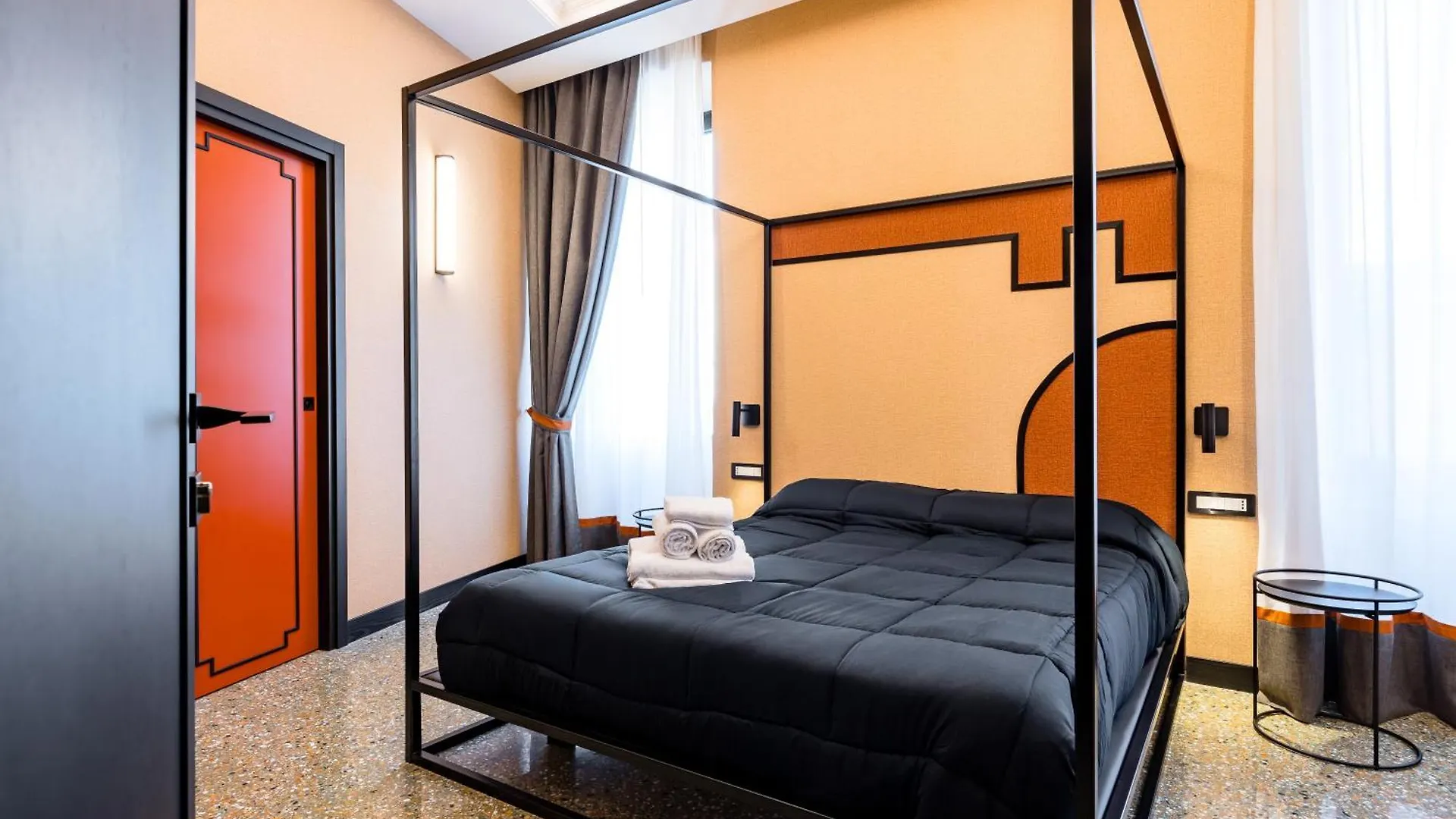 Capuana15 By Napoliapartments 0*, Naples Italy