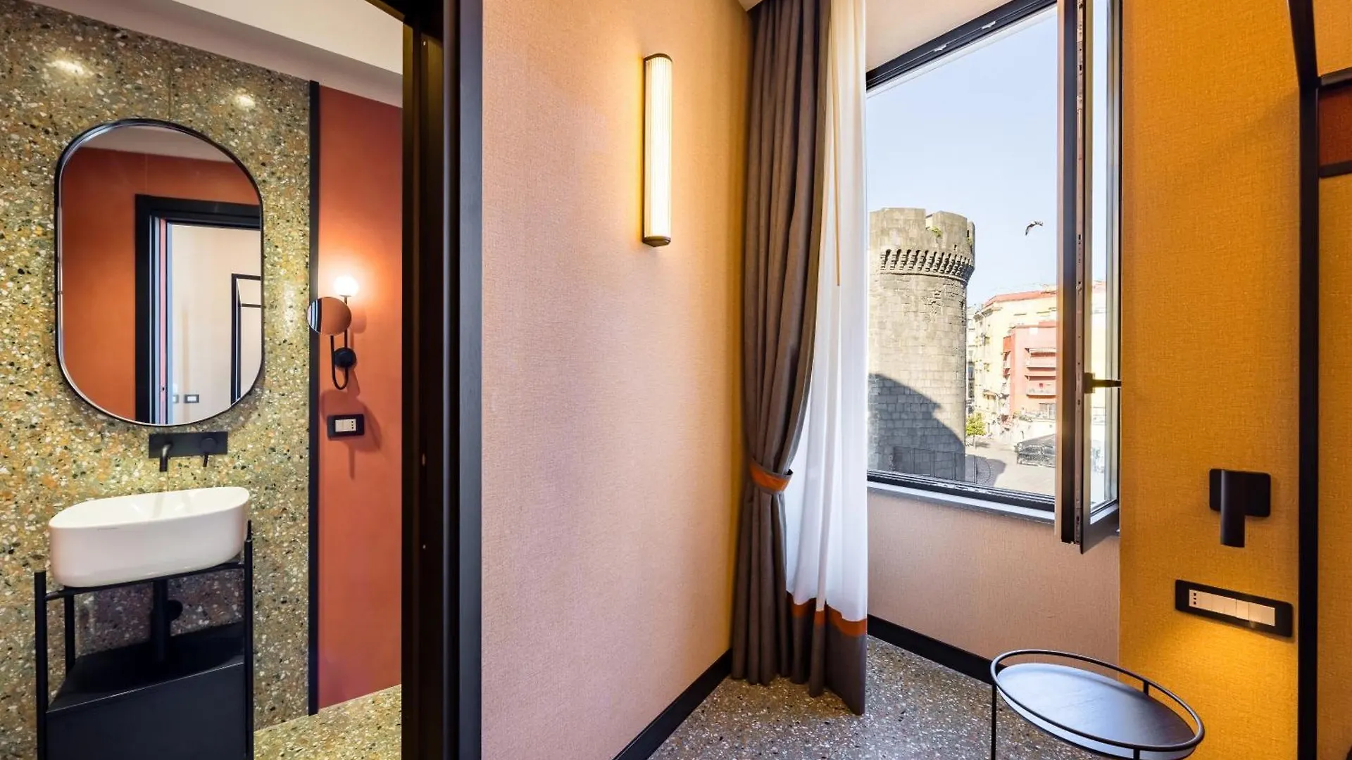 Capuana15 By Napoliapartments 0*, Naples Italy