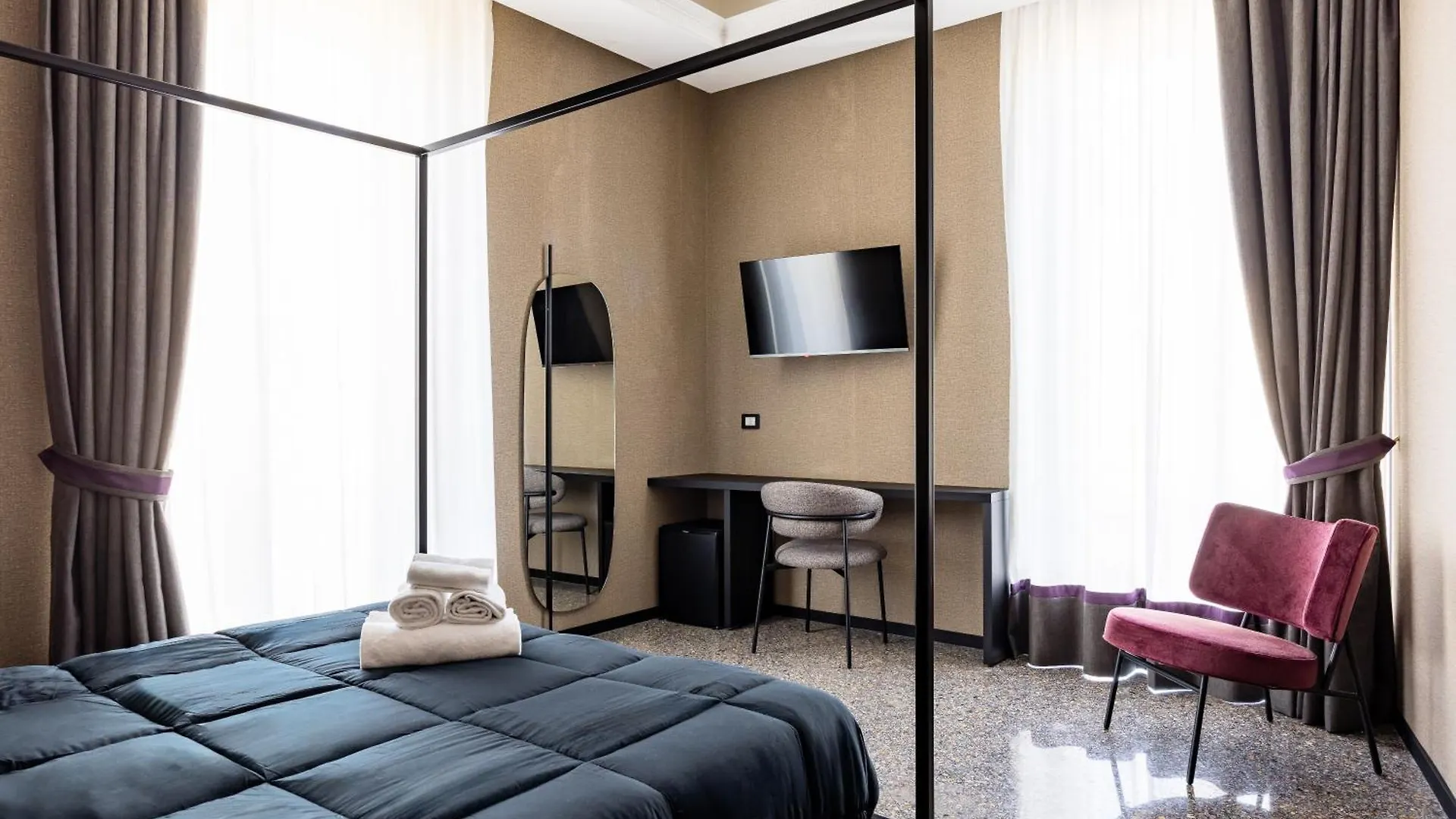 Capuana15 By Napoliapartments 0*, Naples